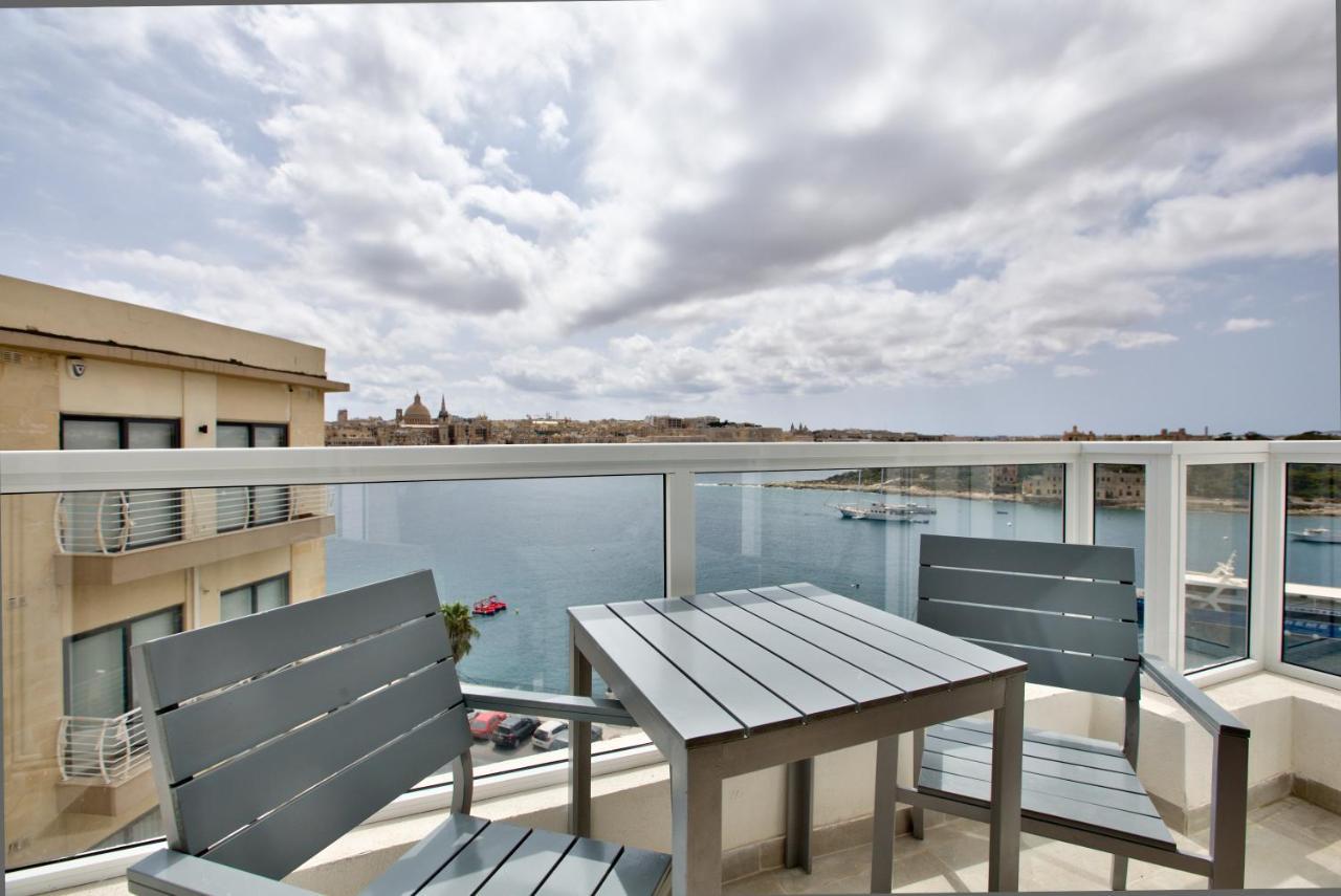 Sliema Duplex Penthouse With Sea Views & Private Terrace By Shortletsmalta公寓 外观 照片