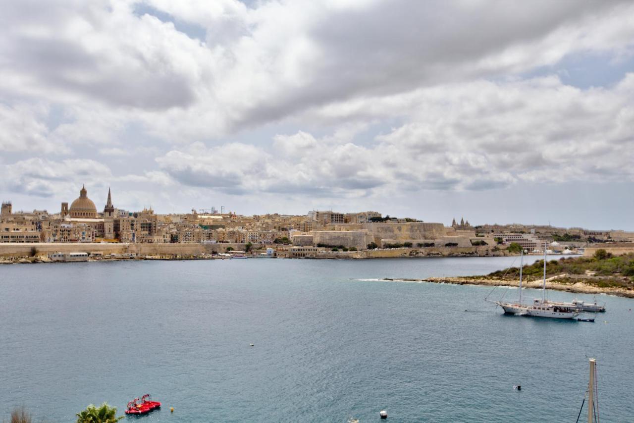 Sliema Duplex Penthouse With Sea Views & Private Terrace By Shortletsmalta公寓 外观 照片